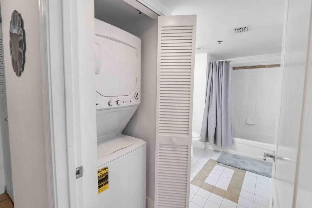 Bay View 1 Bdr 1 Bth • Brickell • Free Parking Miami
